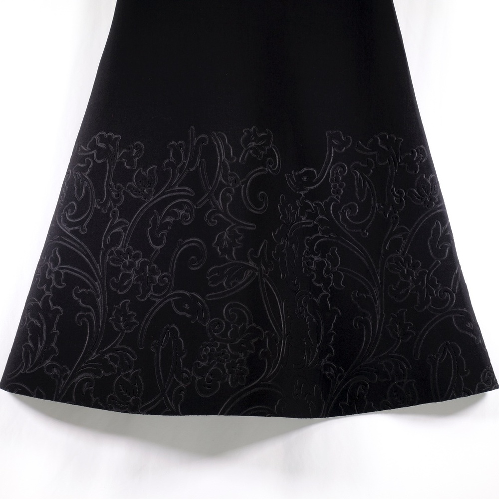 VERA WANG Black Scuba Fit & Flare Cocktail Dress - Picture 10 of 16